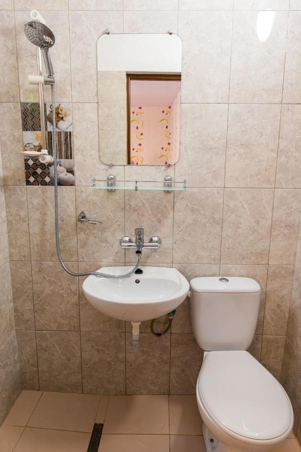 Center Walking Apartment And Room ブカレスト エクステリア 写真